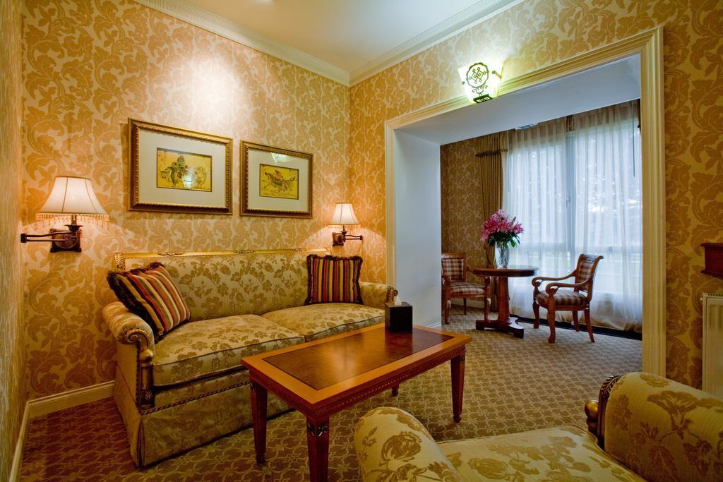 Terelj Hotel&Spa Ulánbátar Pokoj fotografie